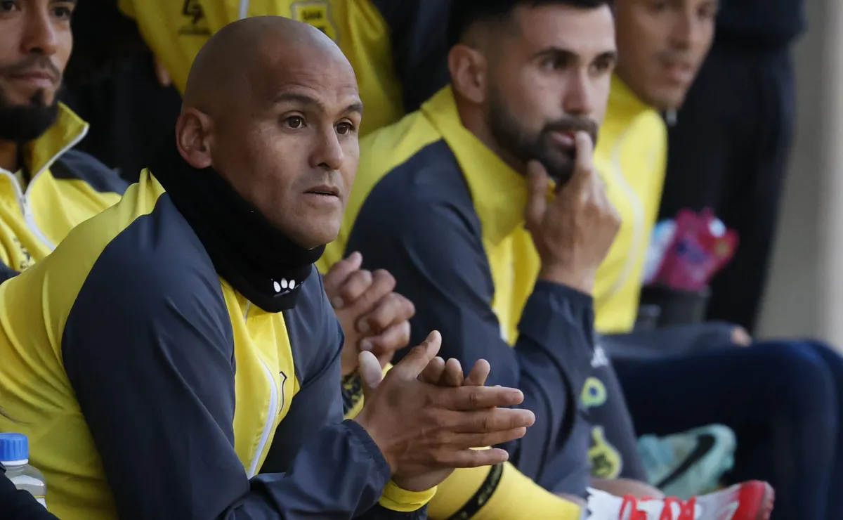 Chupete Suazo sufre fractura con desplazamiento en San Luis de Quillota