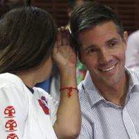 Sale a la luz silenciosa reunión de la U con Tobar