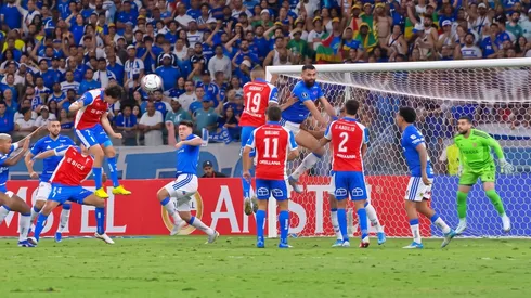 Giani puso el 1-0 para la UC en Brasil.