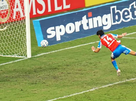 Así se vivió en la cancha el agónico gol de Jimmy Martínez