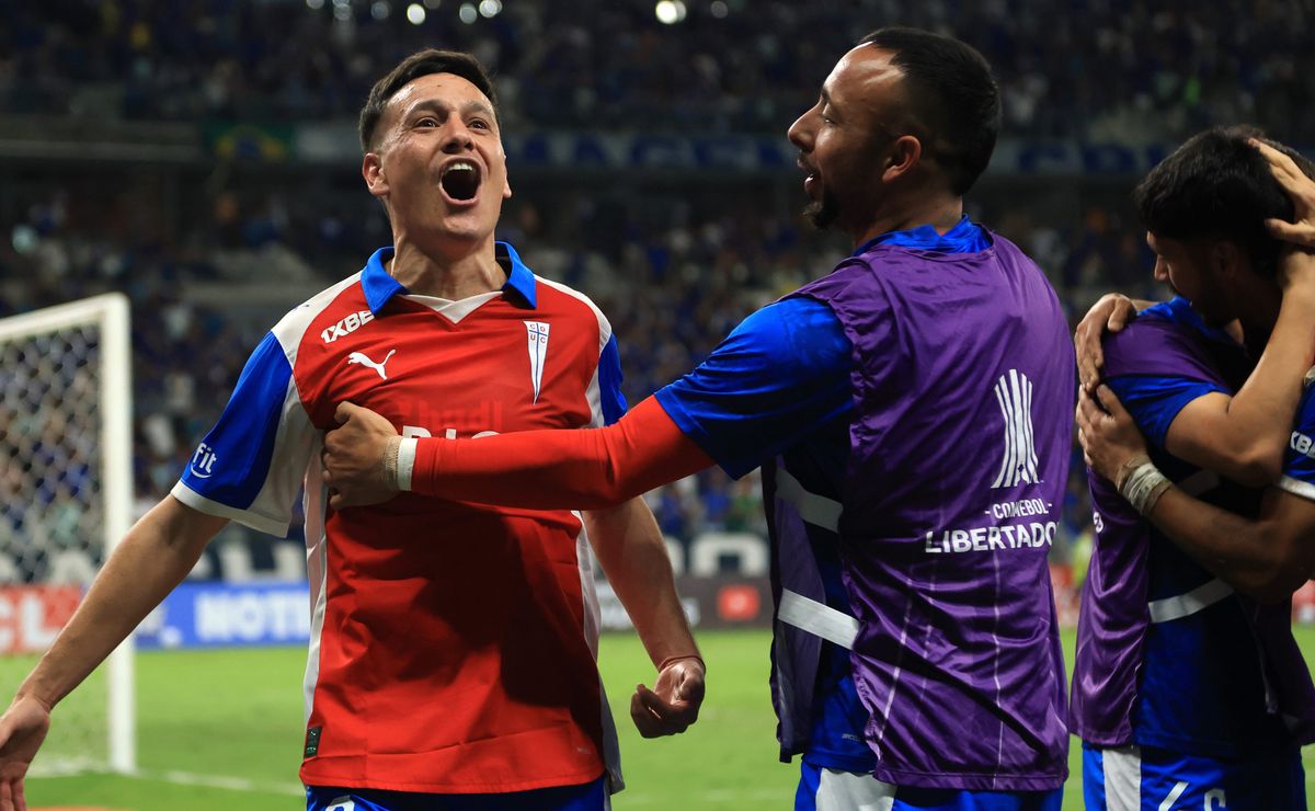 Fue el mejor de la UC en el triunfazo vs Cruzeiro y apunta alto en la Libertadores: “Estoy ilusionado, tengo fe”