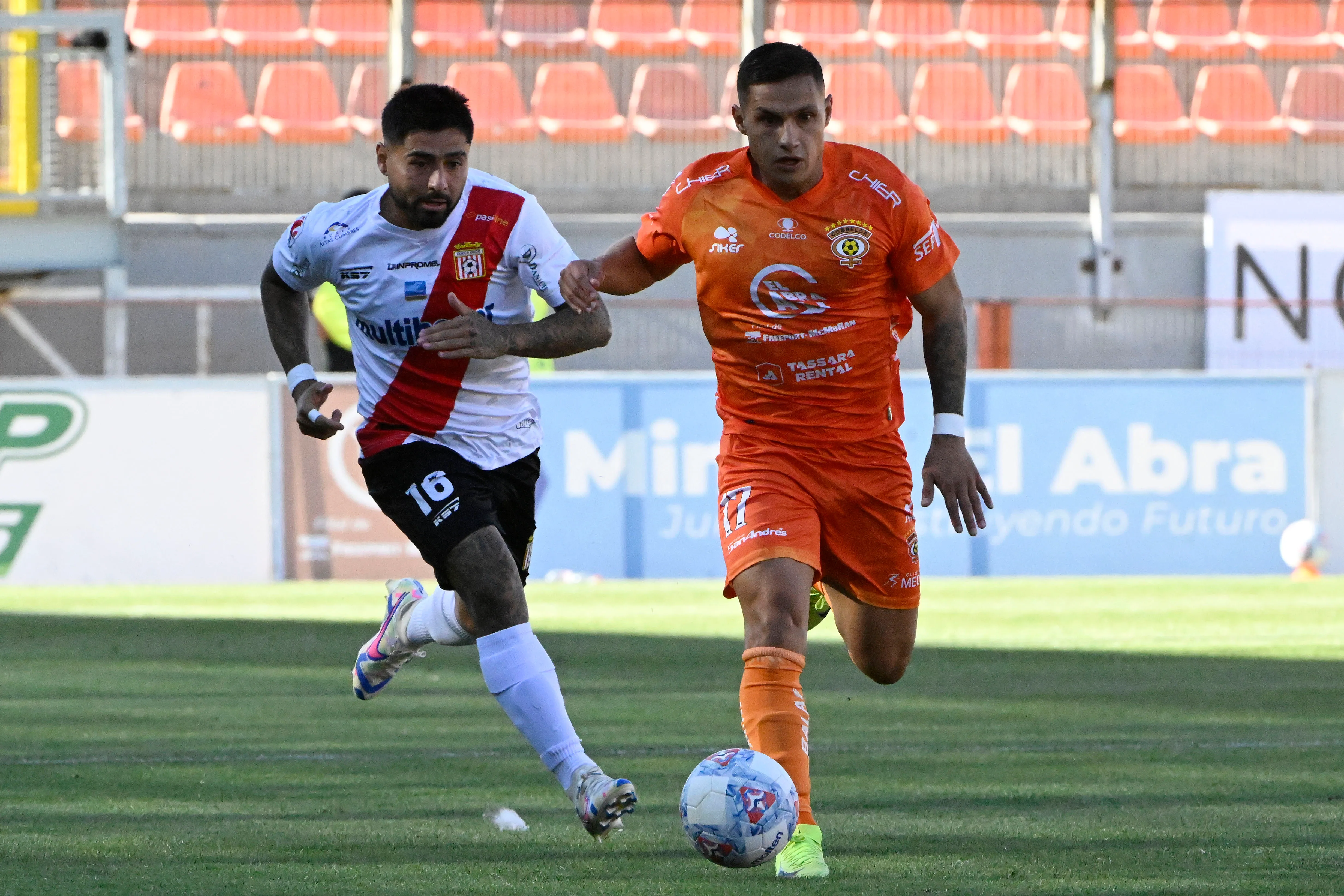 David Tapia lleva un gran momento en Cobreloa/Photosport