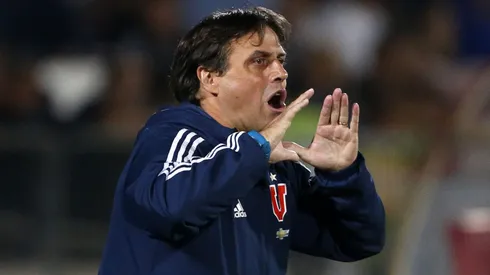 Ángel Guillermo Hoyos fue campeón del fútbol chileno con el Bulla.