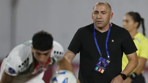 Cristián Muñoz está cuestionado en Palestino justo antes de visitar a Colo Colo.