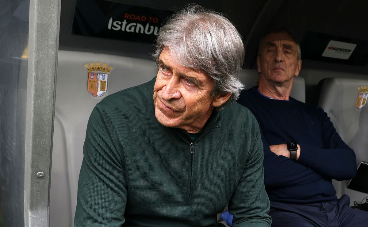 Pellegrini y duro fracaso en Europa League: “Es mi momento más bajo de popularidad en el Betis”