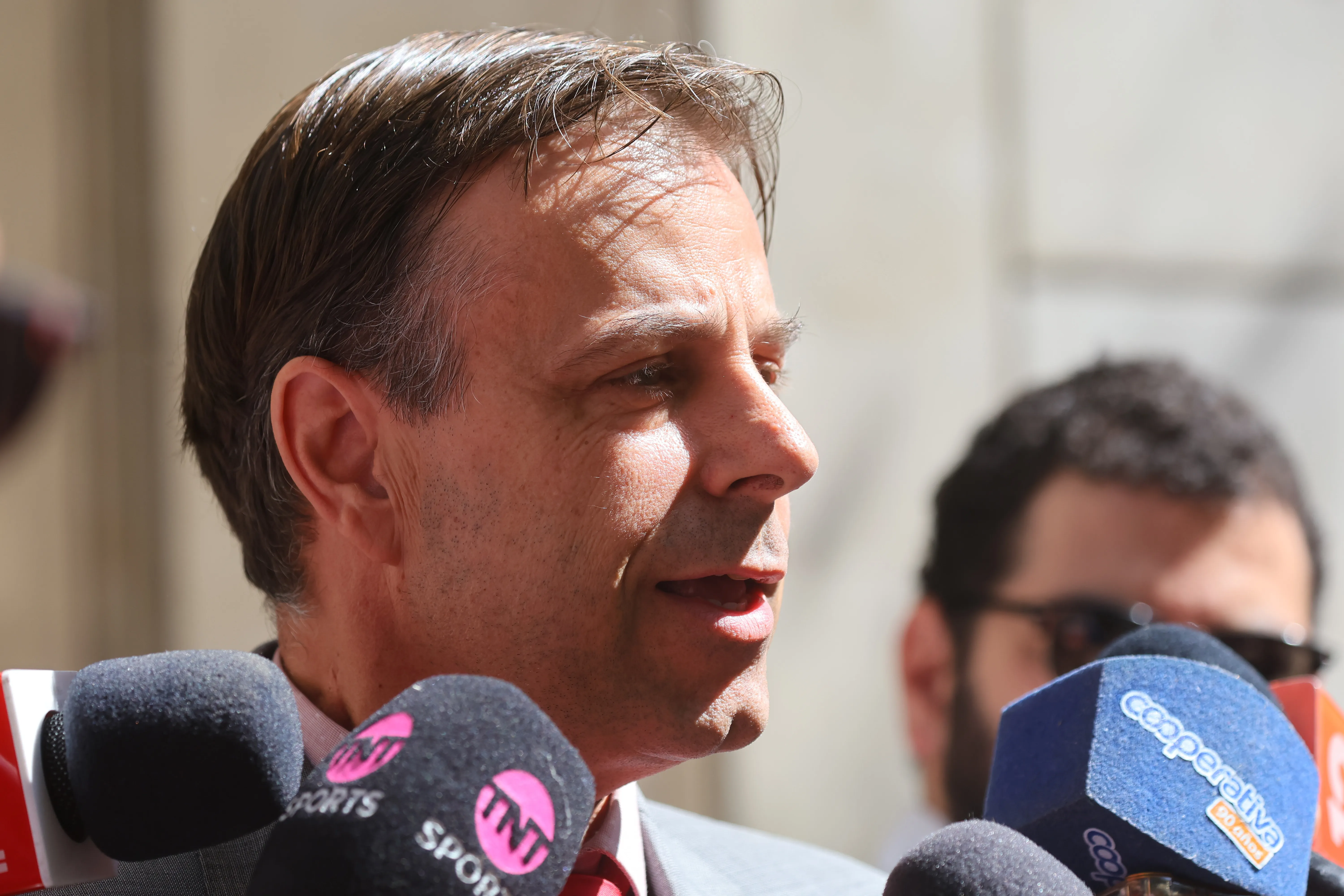 Germán Codina dejó en claro que quiere a los hinchas visitantes de vuelta en el fútbol chileno. | Foto: Photosport.