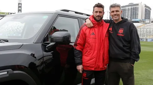 Los planteles masculino y femenino recibieron autos Jetour