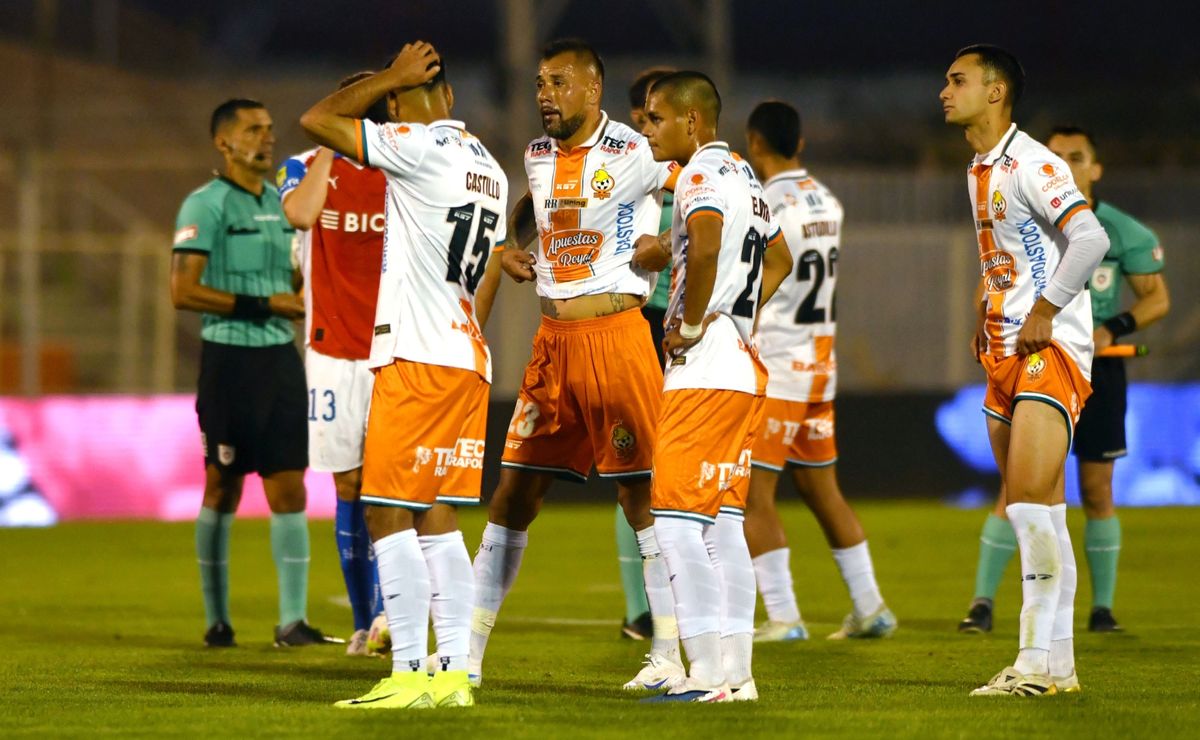 Pronósticos Cobresal vs O’Higgins: ¿se cortará la mala racha del Minero?