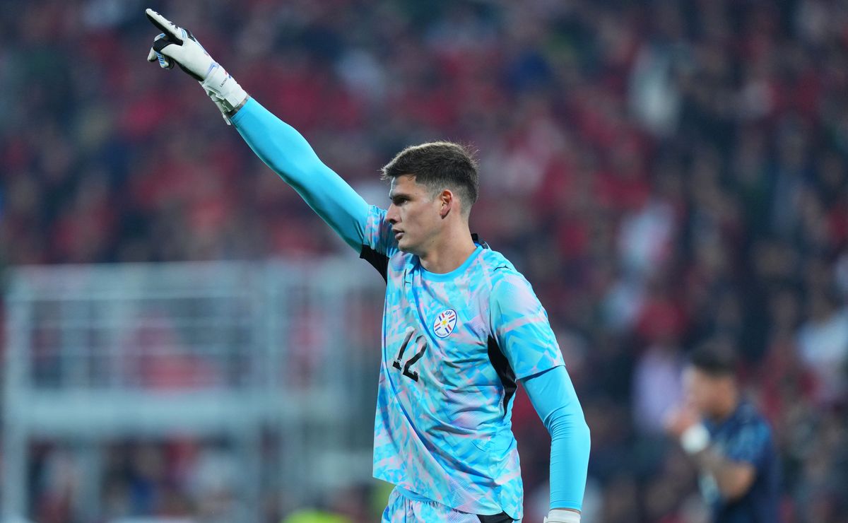 Portero que sueña jugar el Mundial con Paraguay alucina con Gustavo Álvarez, ex DT de U de Chile