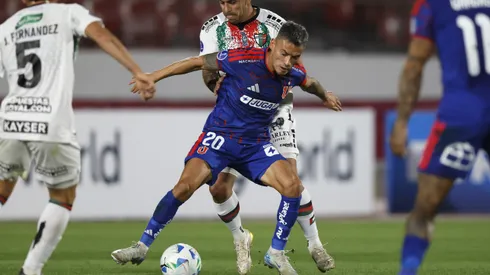 Charles se pierde el duelo ante Everton y es duda para el clásico contra la UC