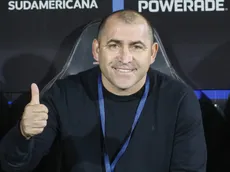 La "Nona" recibe respaldo a horas de jugar contra Colo Colo