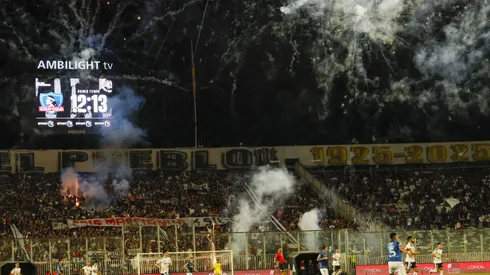 Escandalosa violación de morada a Colo Colo: hinchas irrumpieron de madrugada para esconder fuegos artificiales por miles. ByN denunció ante la justicia.