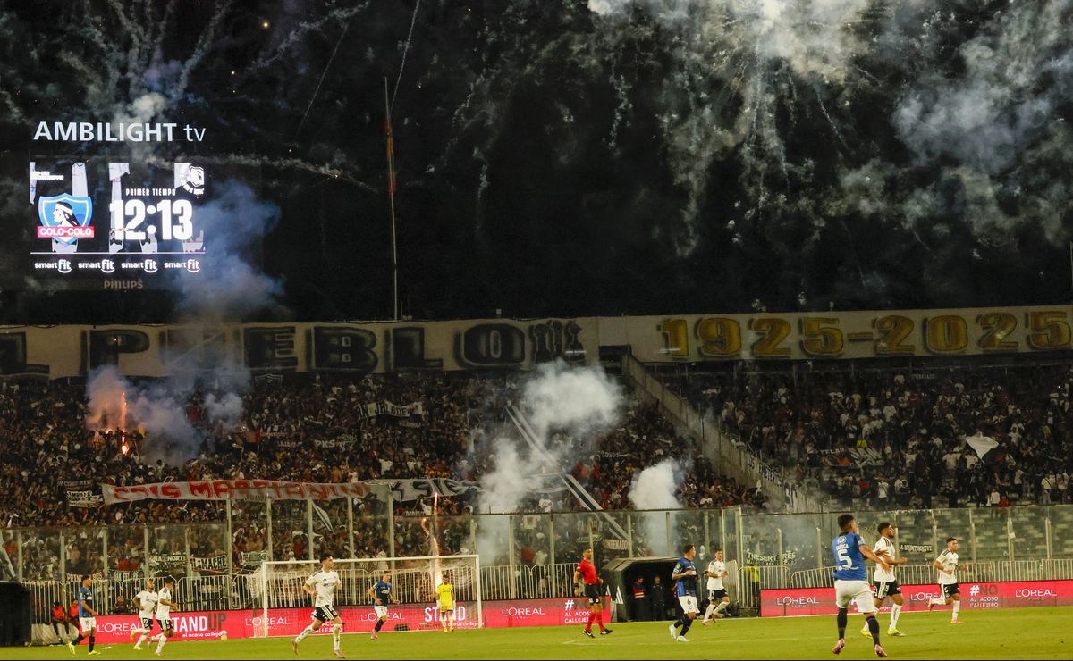 El comunicado de Colo Colo ante el escándalo por fuegos artificiales: “El club hizo la denuncia”