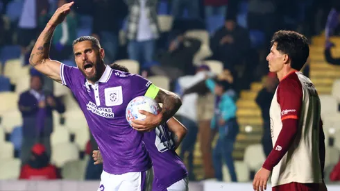 Joaquín Larrivey marcó en Concepción,