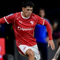 Maxi Gutiérrez celebra su gran momento en Independiente