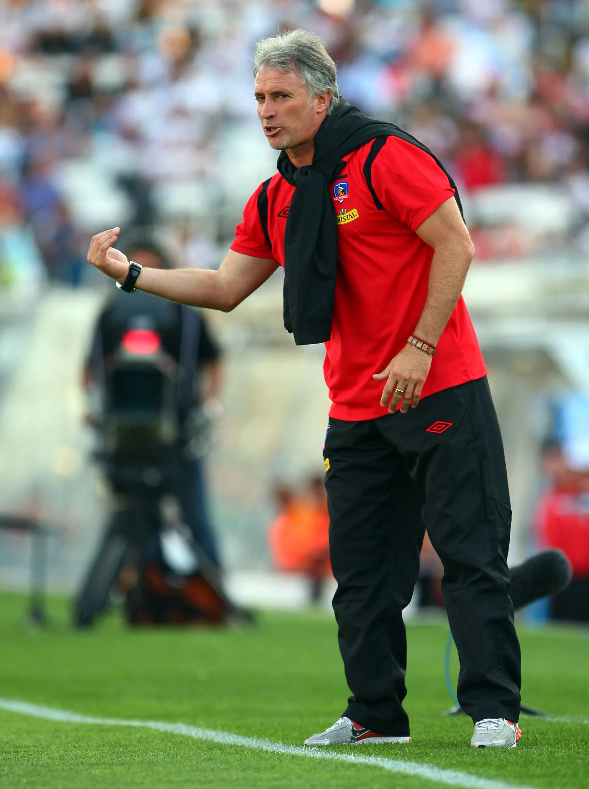 Ivo Basay protagonizó fuerte pelea con Luis Salmerón. “Le pedí disculpas”, reconoció el delantero trasandino.