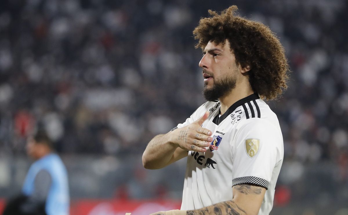 “Parte de tu historia”: el mensaje de Maximiliano Falcón por el aniversario de Colo Colo