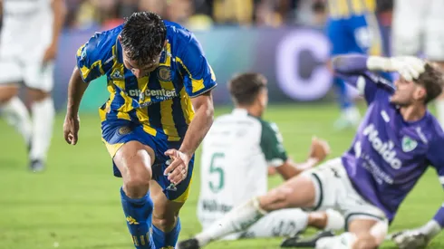 Vicente Pizarro festejó en Argentina.