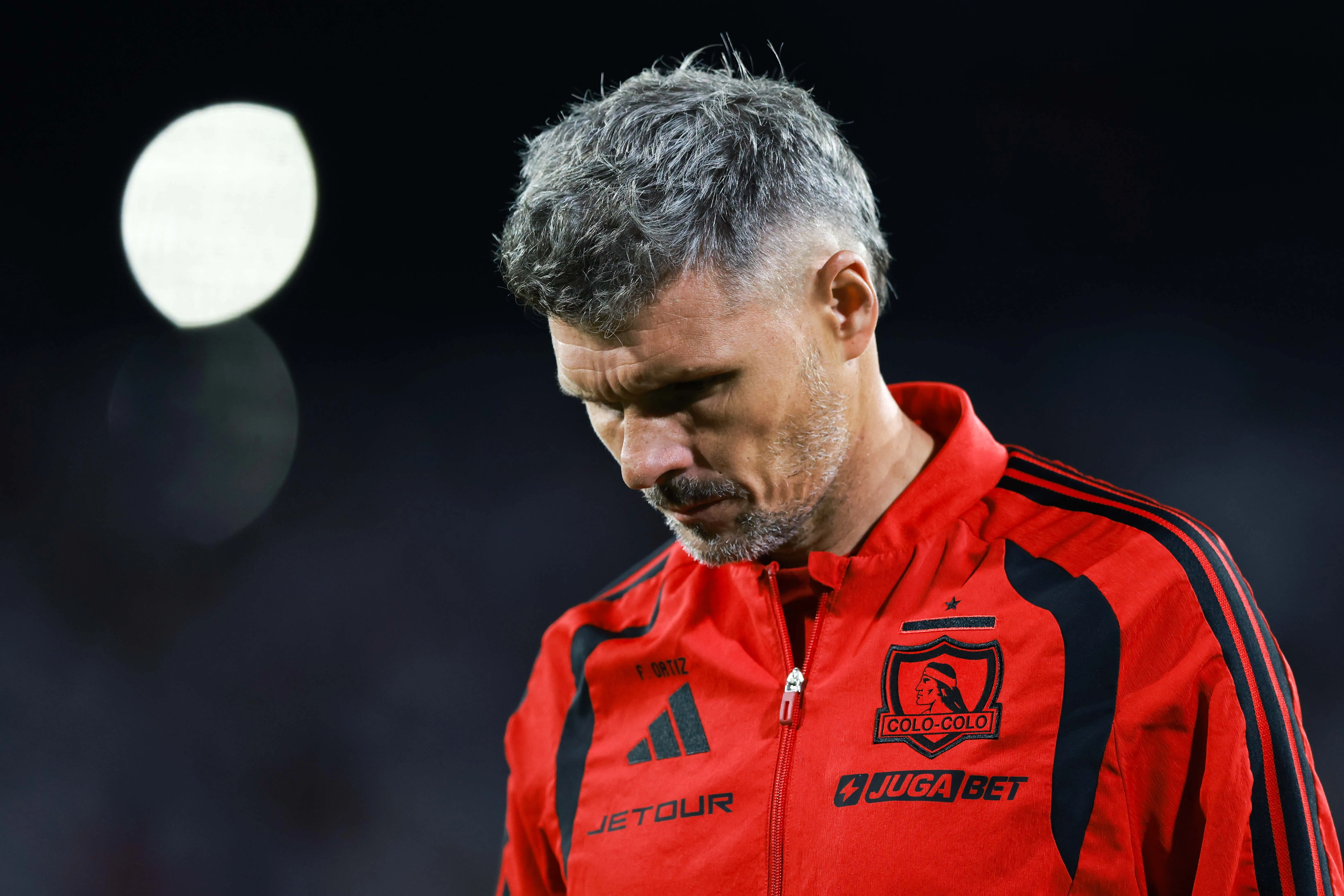 Fernando Ortiz sigue dejando dudas en Colo Colo. Foto: Photosport.