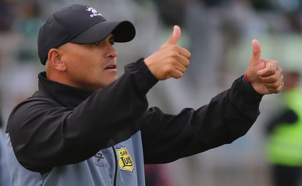 “Lo queremos mucho, juega como grande”: Chupete Suazo aplaude un debut en San Luis vs Iquique