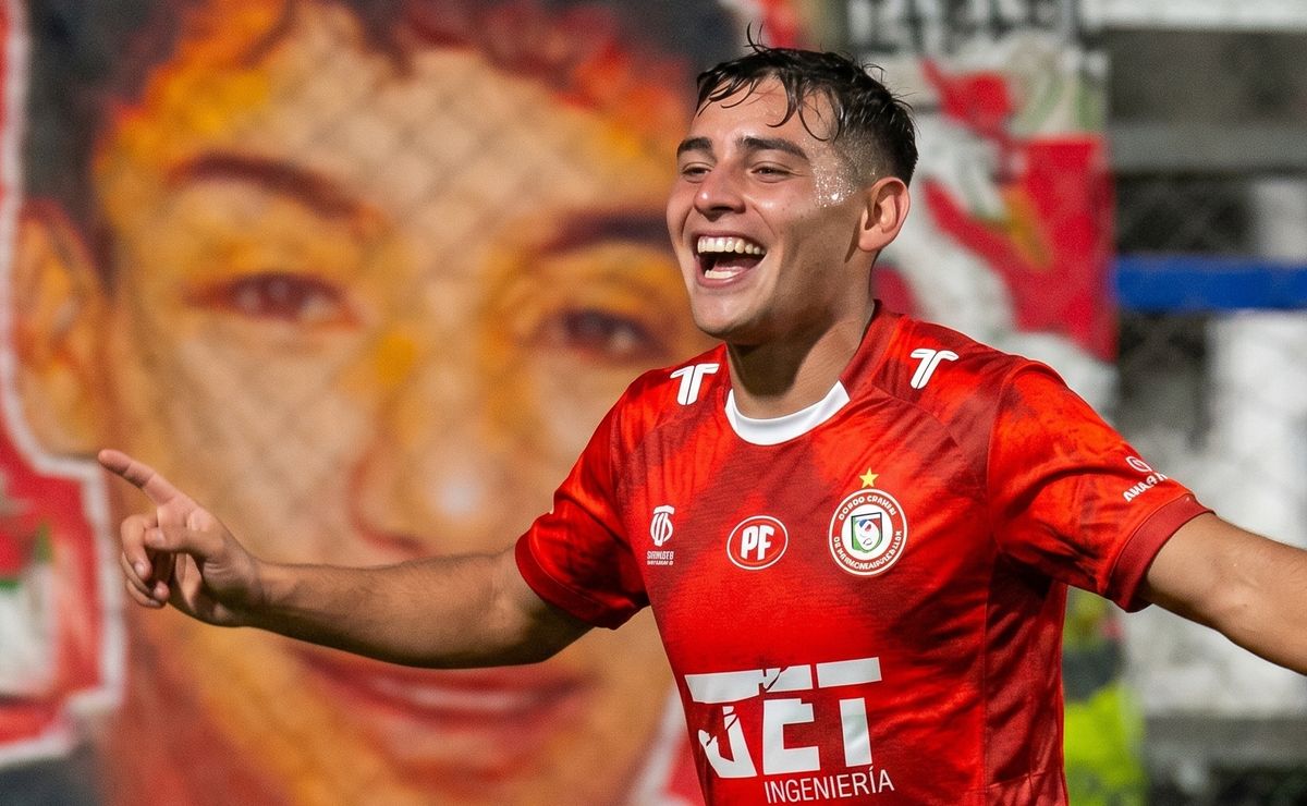 Le gusta Colo Colo y firmó el golazo de la fecha en la Primera B: “Los compañeros y el DT me molestan porque hago una de más”