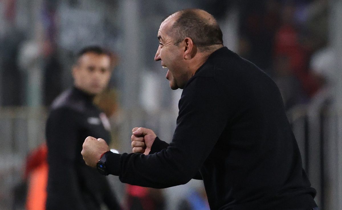 Cristian Nona Muñoz cuenta su plan para amargar el centenario albo con Palestino: “Si hay algo bueno de Colo Colo, es el medio”