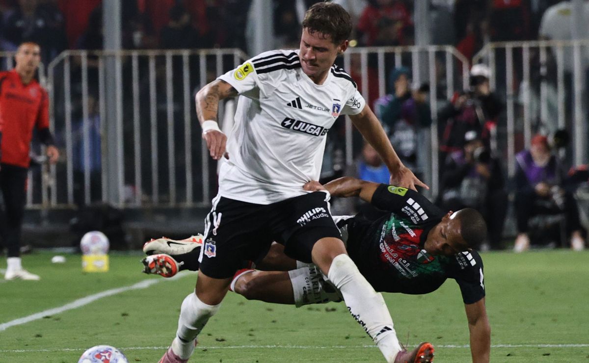 Nadie lo tenía en sus cálculos: El inesperado “delantero” que sumó Colo Colo ante Palestino