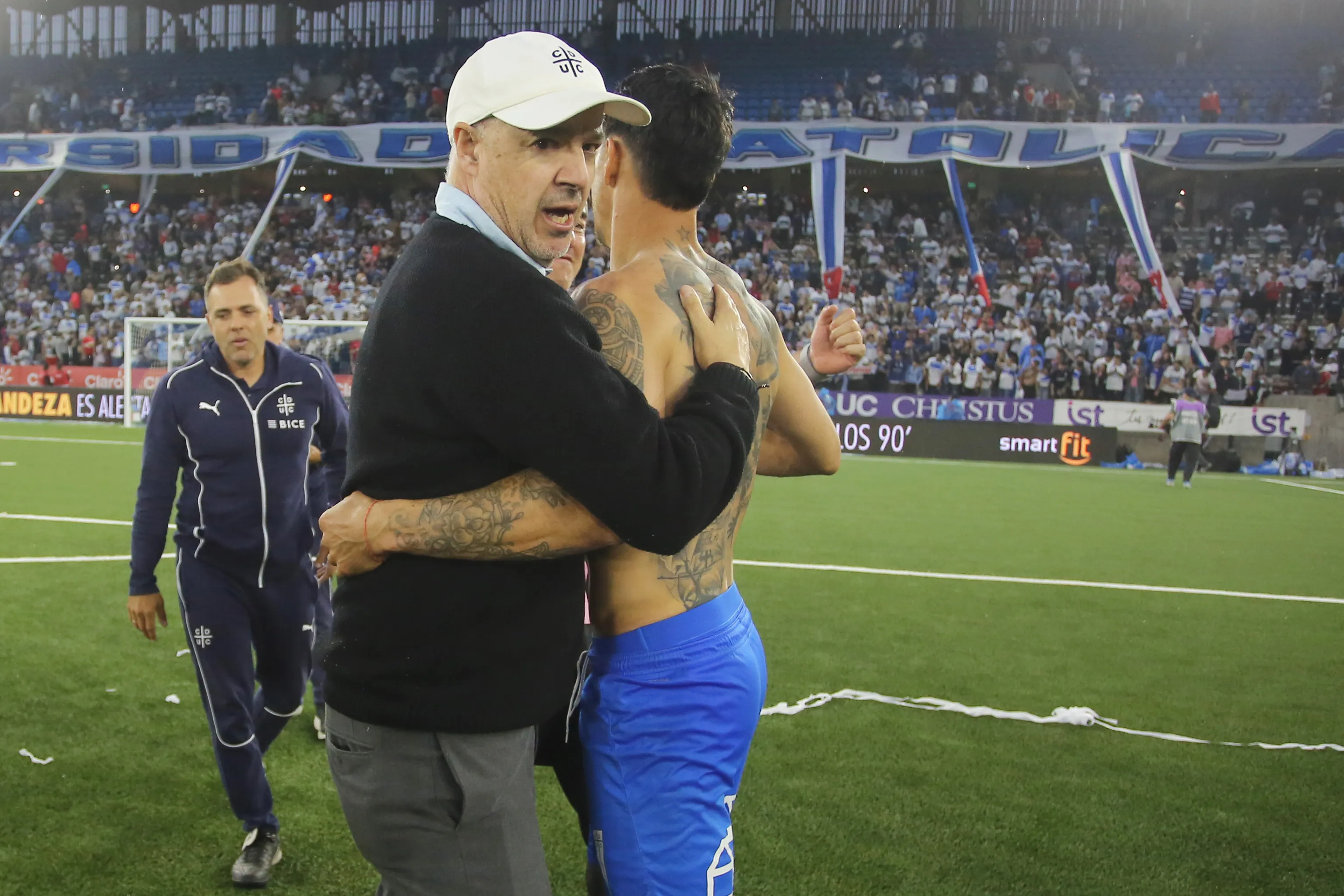 Juan Tagle se despidió de Universidad Católica. Foto: Jonnathan Oyarzun/Photosport