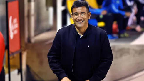Víctor Rivero, entrenador de Limache, líder del fútbol chileno.