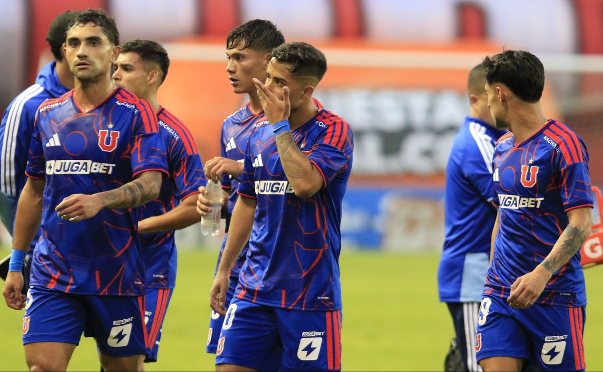 Conocido periodista lanza diagnóstico clave del presente de U de Chile: “Los está condenando”