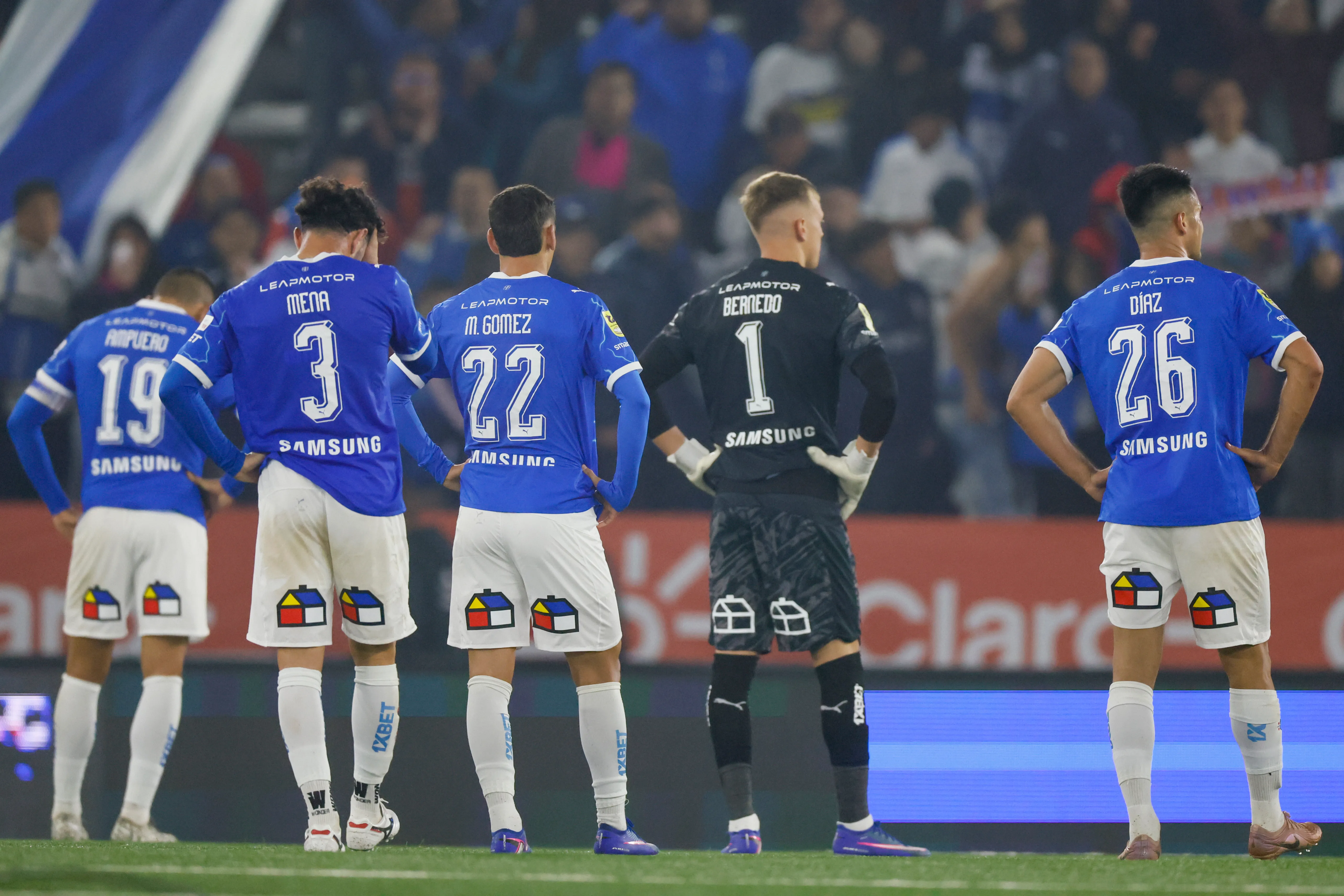 Católica cayó ante La Calera de local | Photosport
