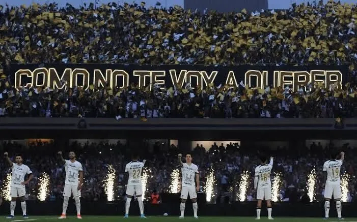 La barra de Pumas en México alega que fueron pioneros en los lienzos led.