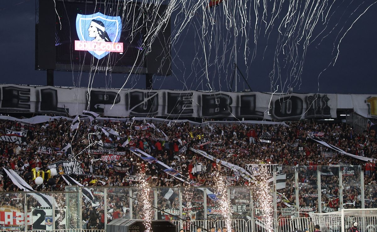 El lienzo led del aniversario 101 de Colo Colo que fue acusado de plagio en otras barras