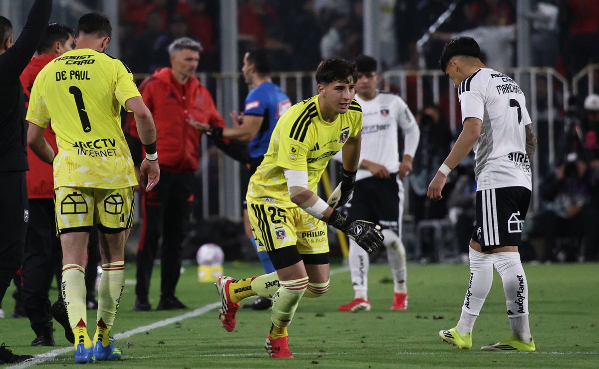 Gualberto Jara y el remecido arco de Colo Colo: “¿Maureira o Villanueva? Está un paso adelante”