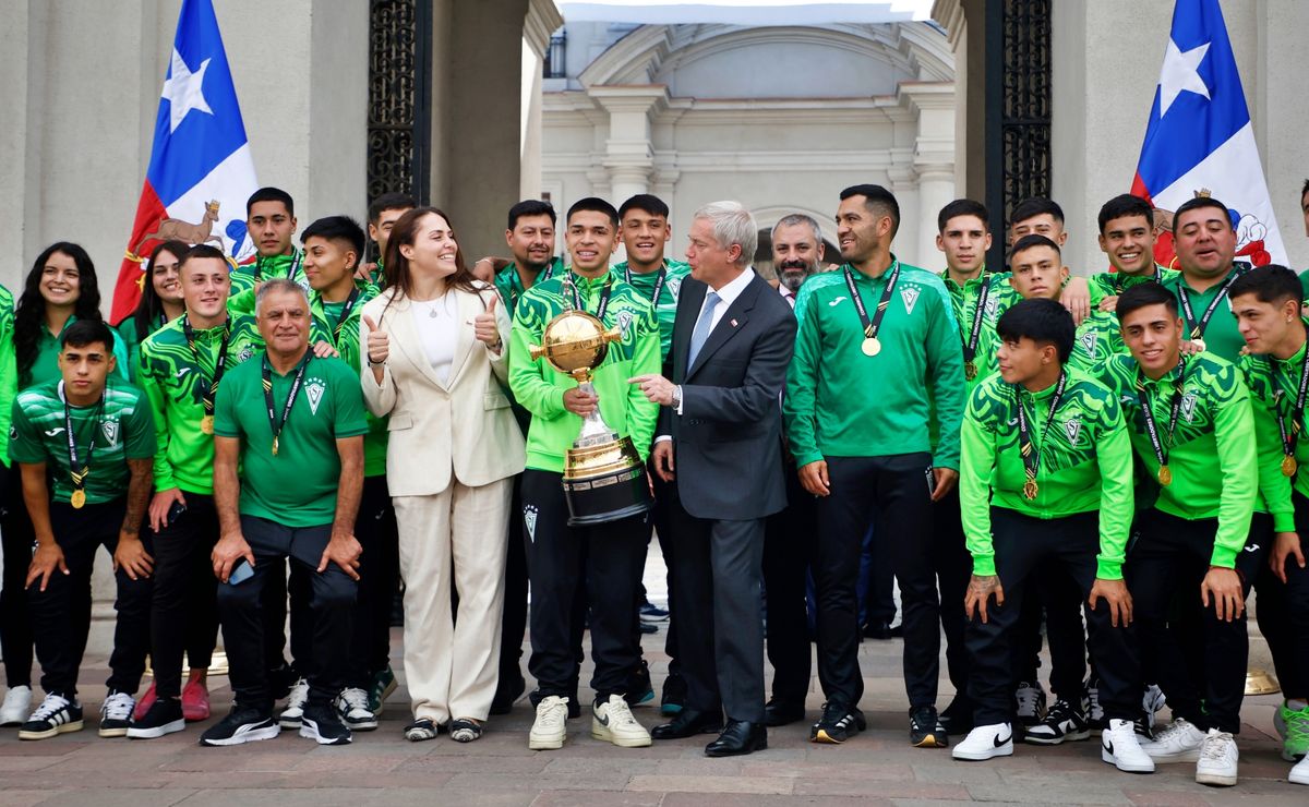 Gobierno se compromete con Wanderers por Copa Intercontinental ante Real Madrid en Chile
