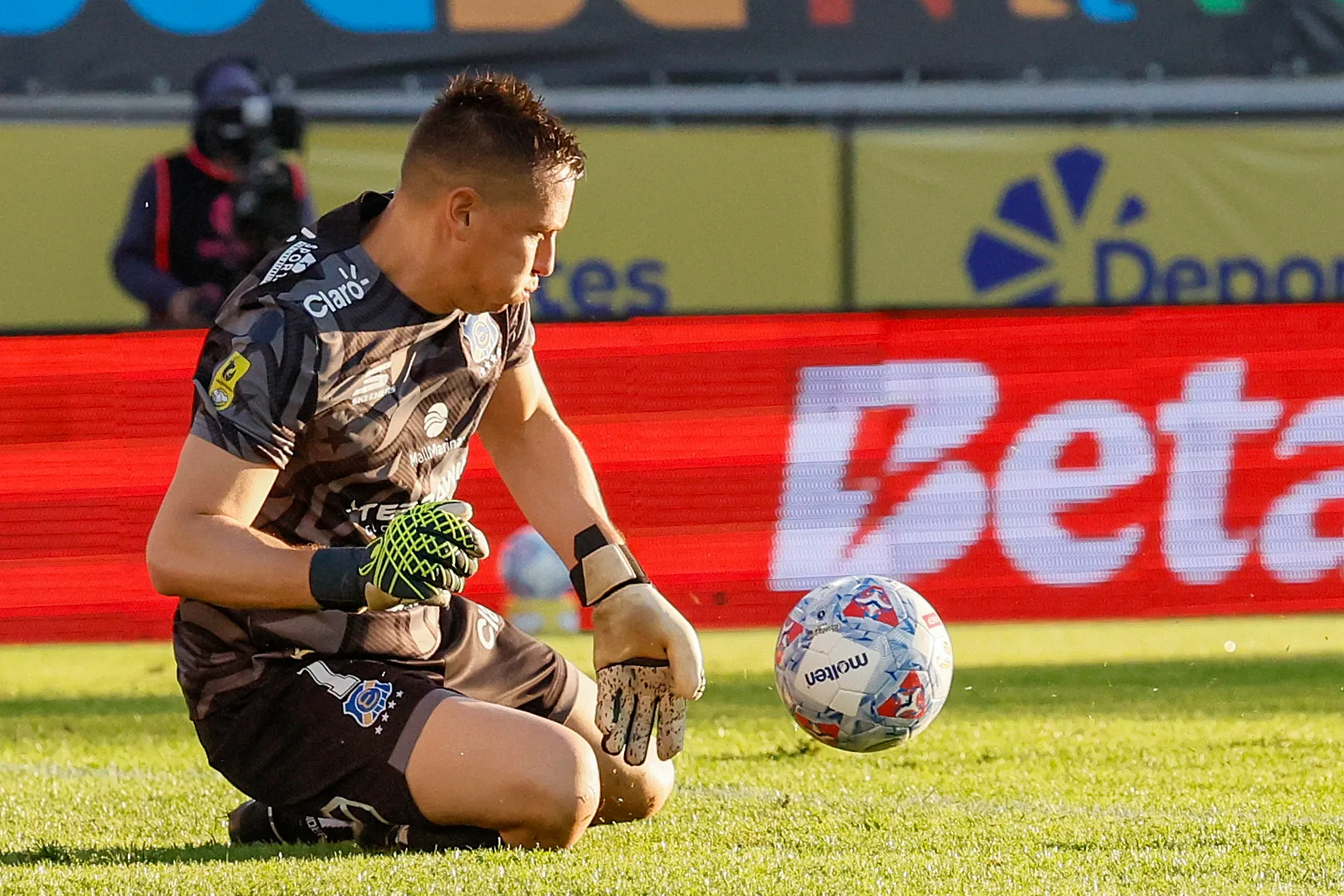 Ignacio González pasa por un buen momento en Everton. Imagen: Photosport