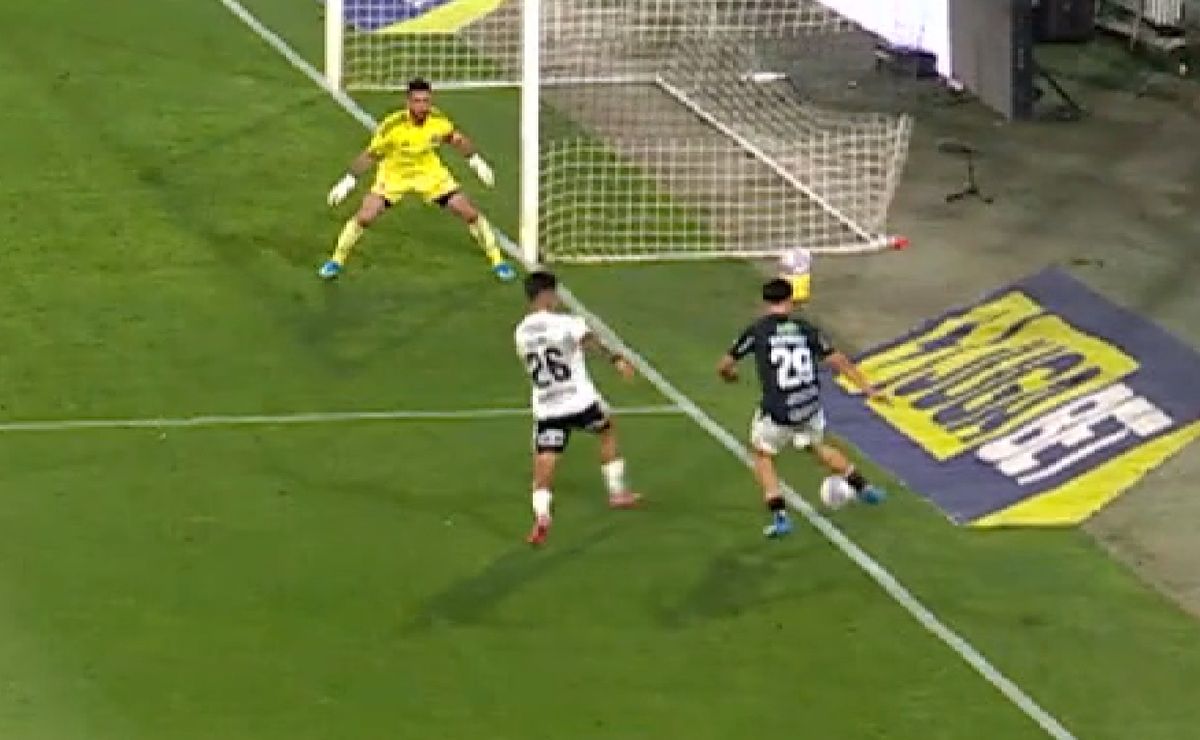 Liberan audios del VAR del gol anulado a Palestino ante Colo Colo: “La mejor toma que tenemos”