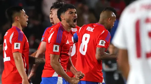 Gabriel Suazo reveló una insólita situación en Chile en torno a las redes sociales.