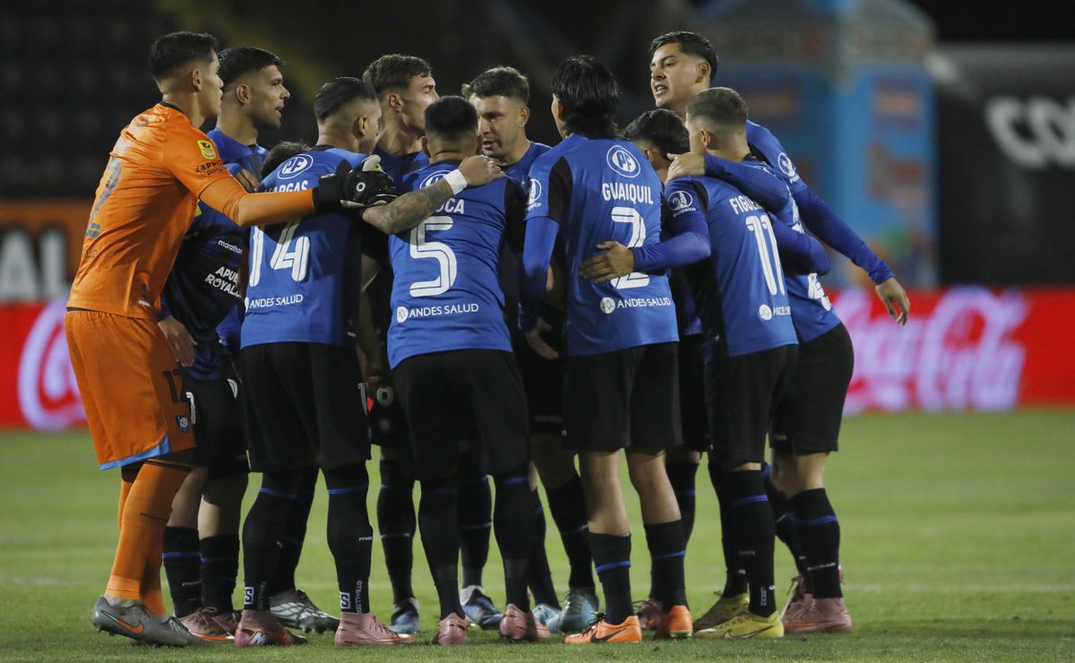 Luto en el fútbol chileno: muere joven jugador de Huachipato