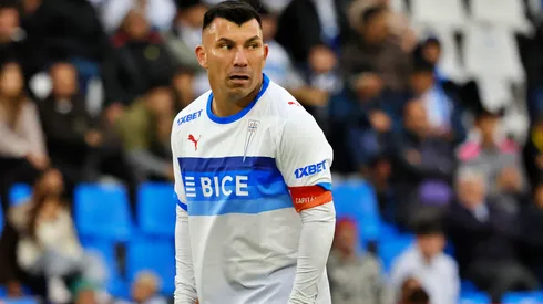Gary Medel está listo para volver a jugar en Católica.