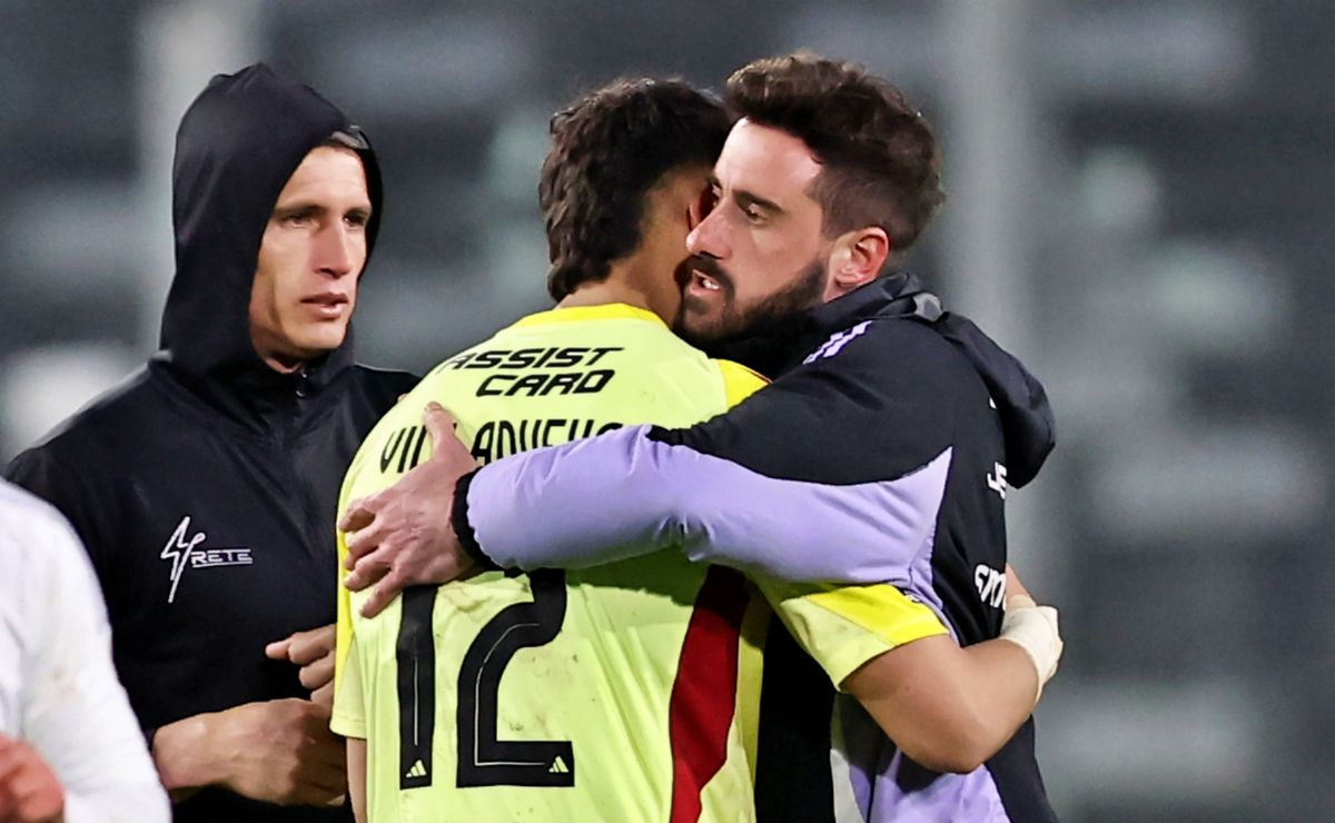 Marcelo Ramírez opina en el debate del momento en Colo Colo tras la lesión de Fernando de Paul: “Hay que ver cómo anda”