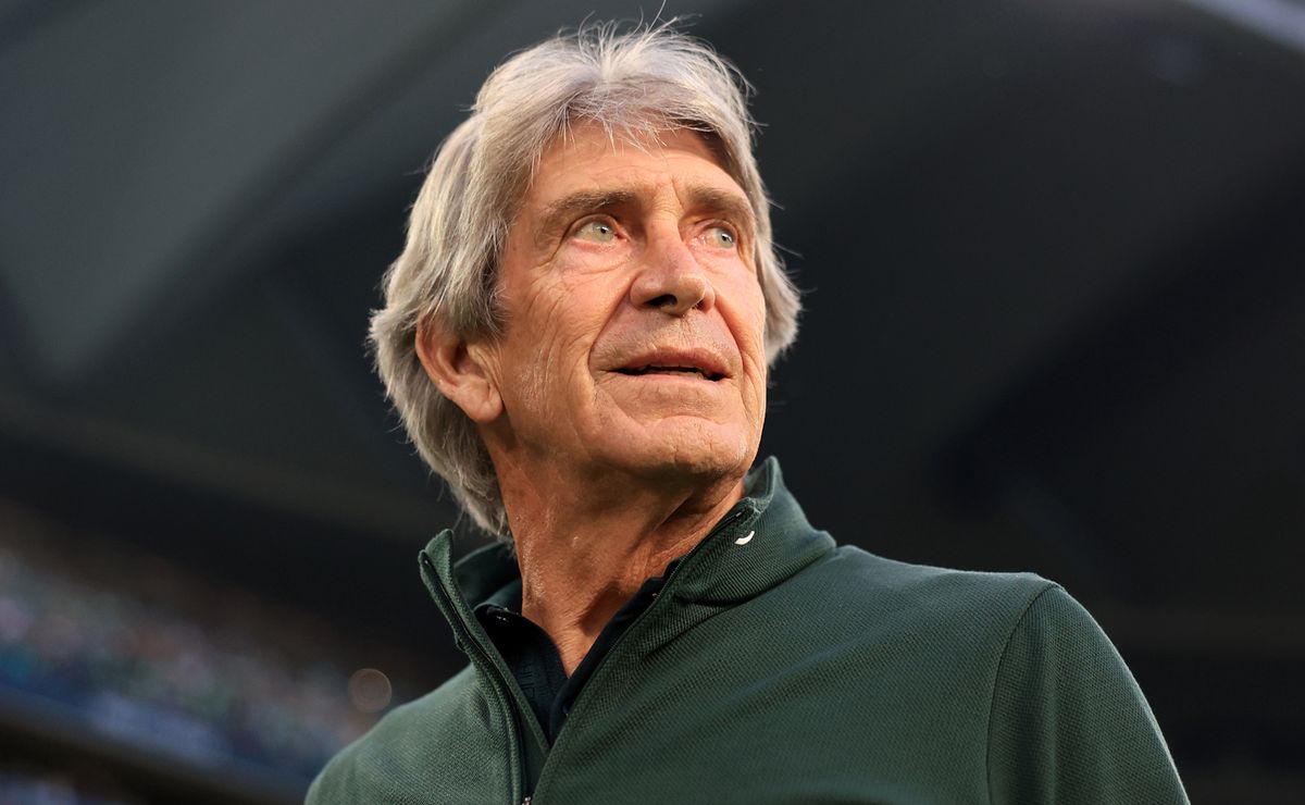 Pellegrini silencia la críticas: prensa sevillana vuelve a elogiar al ingeniero chileno