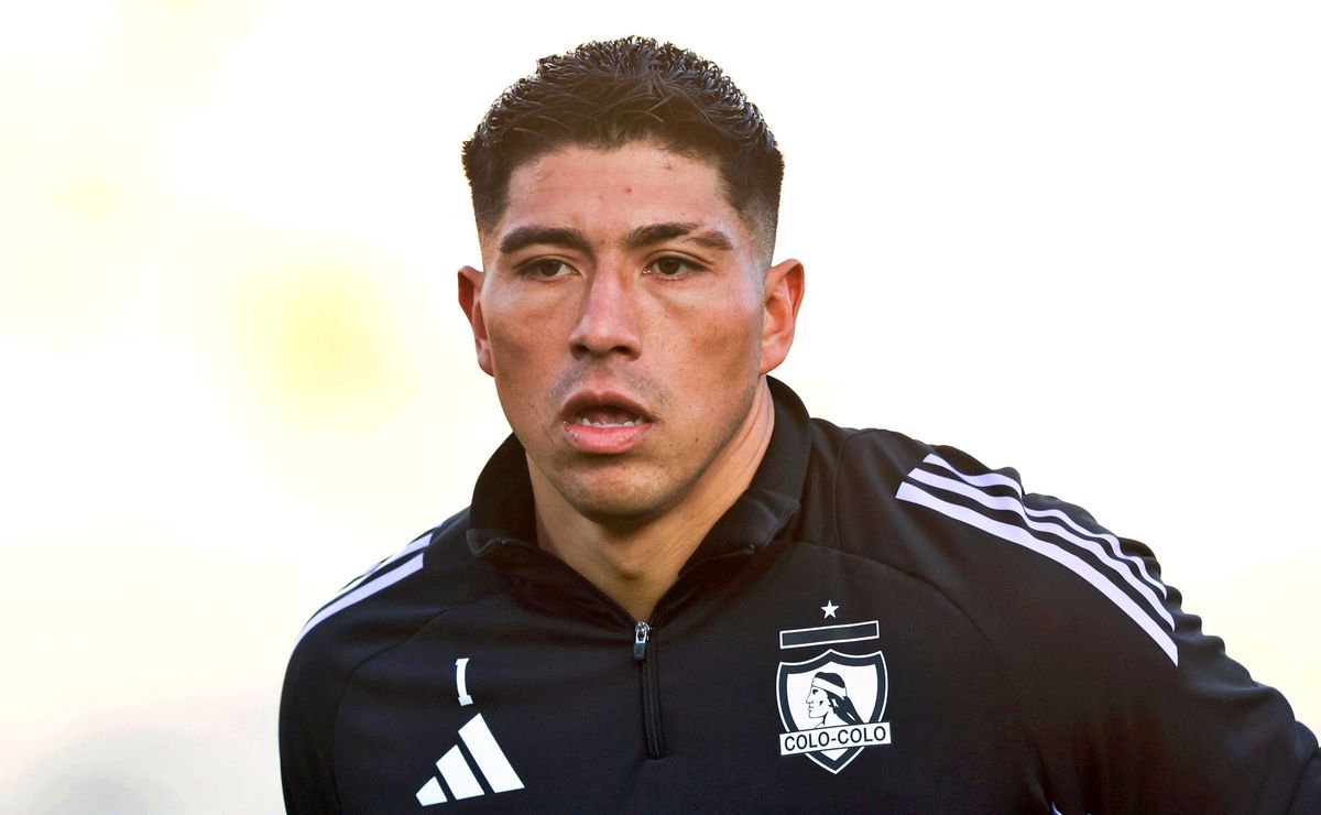 Borghi suelta bombita tras lesión de Fernando de Paul: “El pase de Brayan Cortés pertenece a Colo Colo”