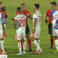 La U recuerda error del árbitro del Clásico Universitario