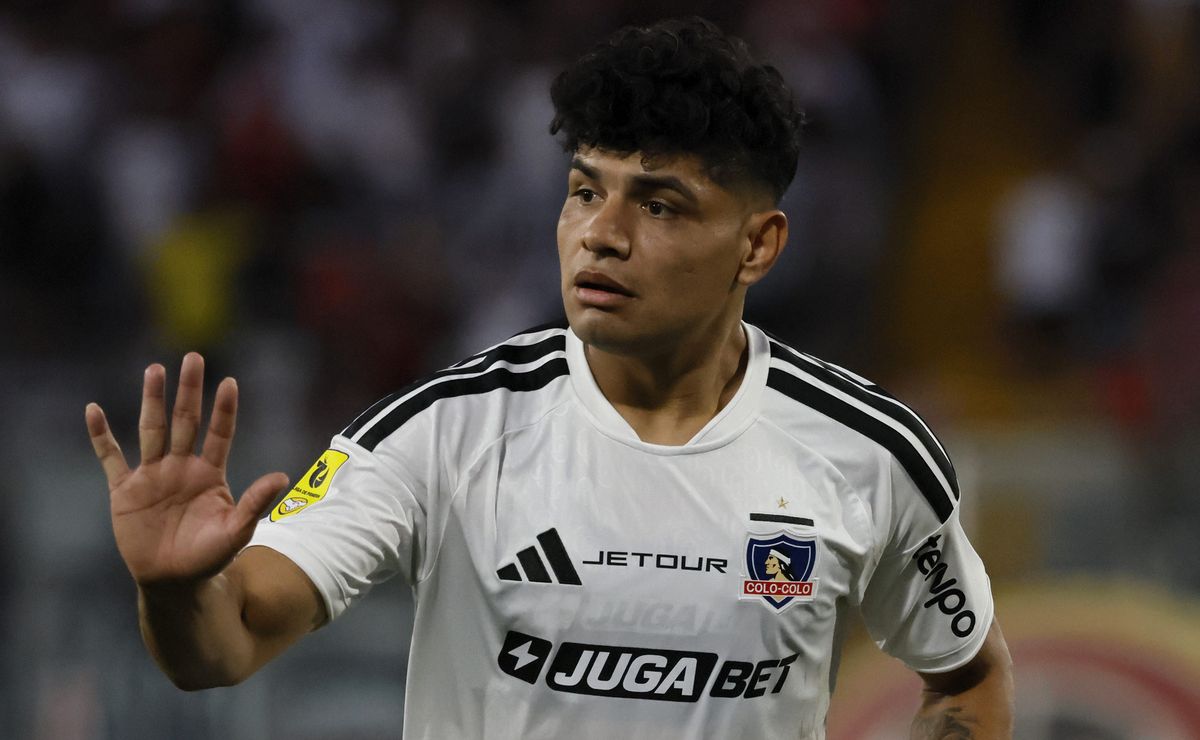 Claudio Aquino deja clara alerta a Colo Colo antes de enfrentar a U de Concepción: “Debemos buscar cosas diferentes”