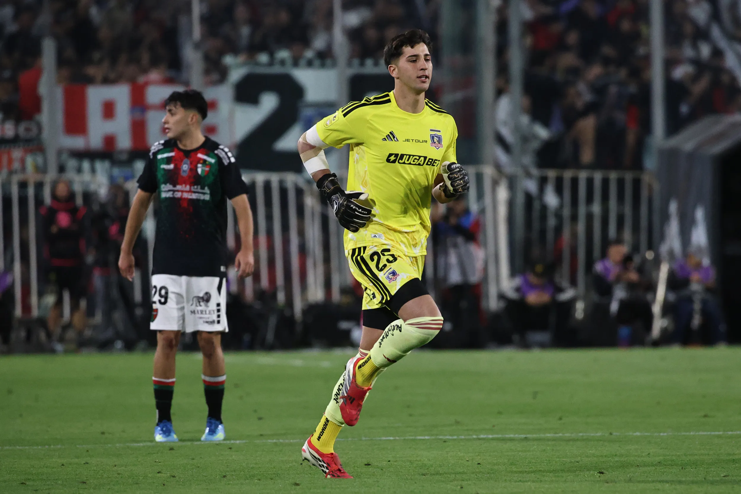 Gabriel Maureira atajará este domingo en el arco de Colo Colo ante Universidad de Concepción. | Foto: Photosport.