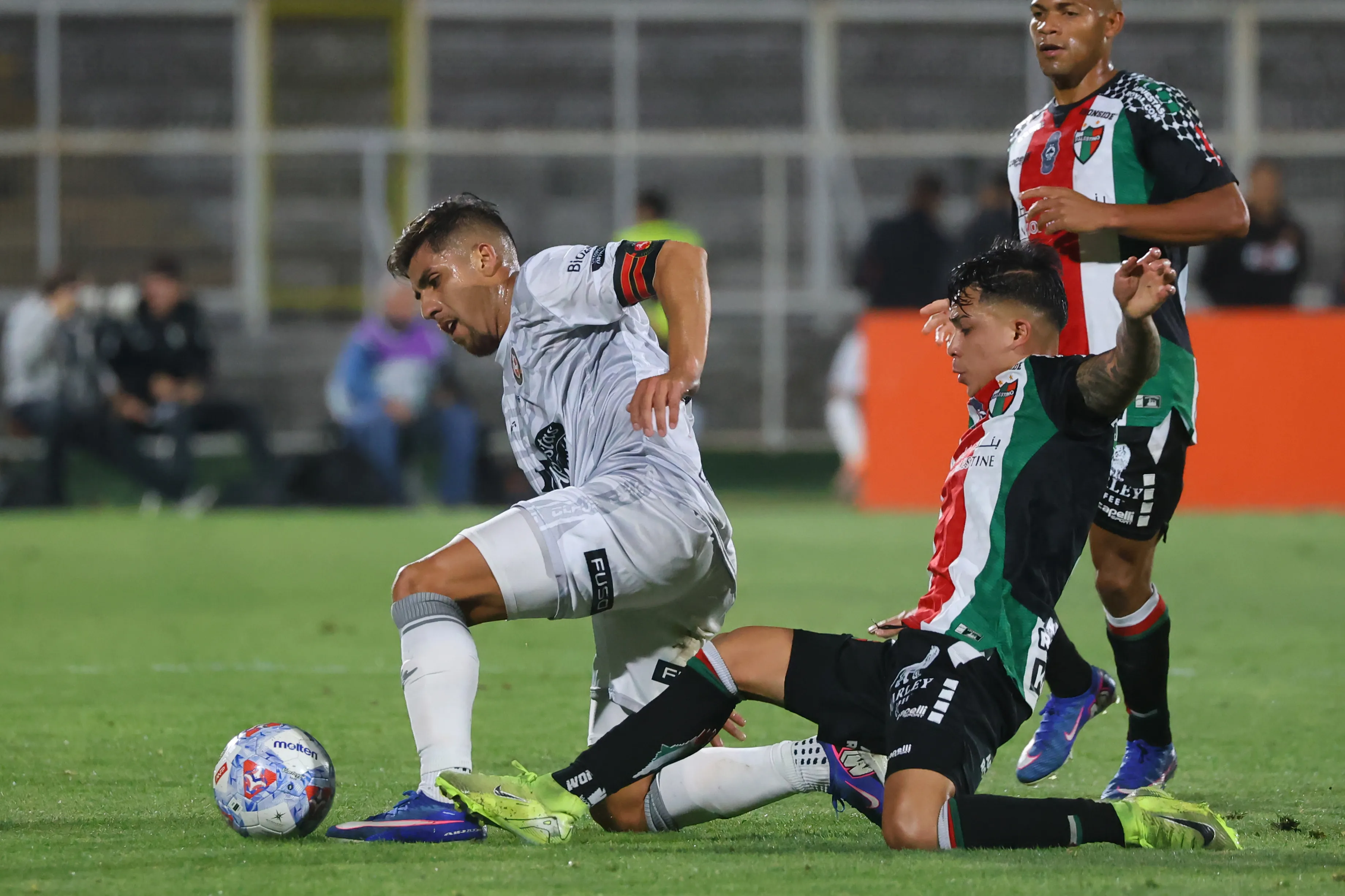 El último partido de César Pinares fue ante Palestino y tras ello, se confirmó su salida de Limache.
