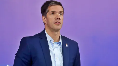 Michael Clark renunció a la presidencia de Azul Azul.