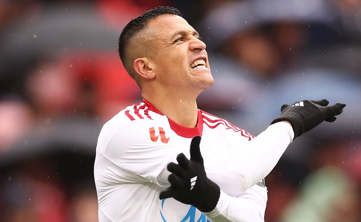 DT del Sevilla destroza a Alexis Sánchez y todo el plantel: “Miedo a jugar, no les conozco”