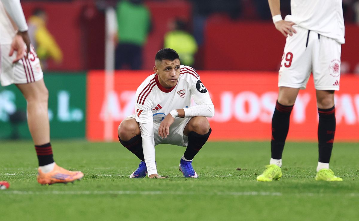 Las matemáticas sepultan a Alexis Sánchez y Suazo: Sevilla aparece entre los probables descendidos